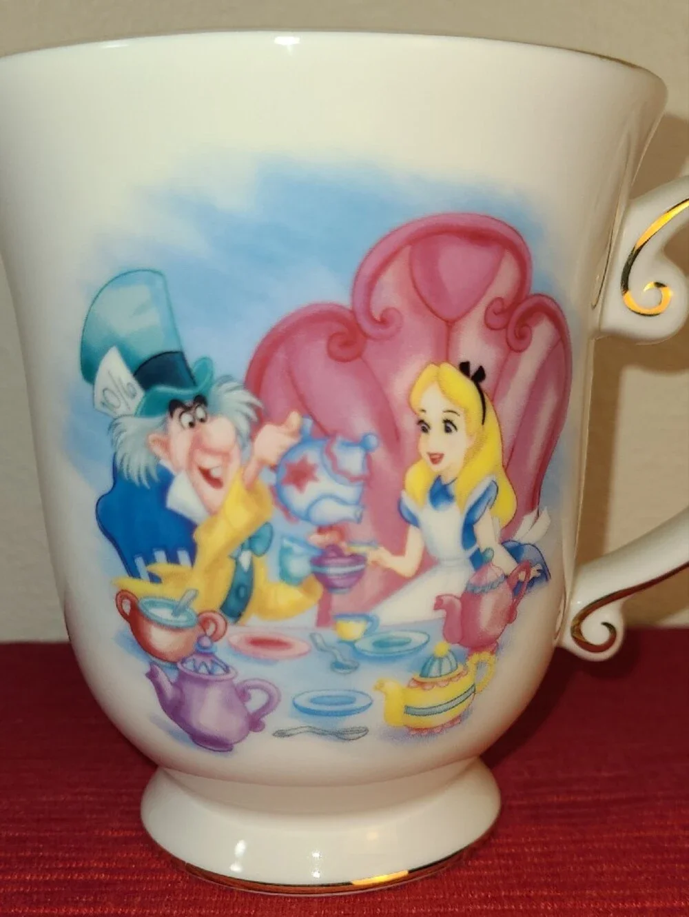 Disney Parks Alice In Wonderland Tea Party Pedestal Mug Mad Hatter Gold Trim Cup